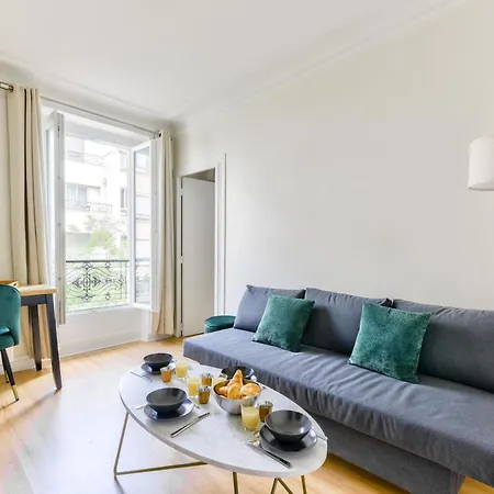 Quiet & Refurbished 1br Parisian Retreat-paris 16