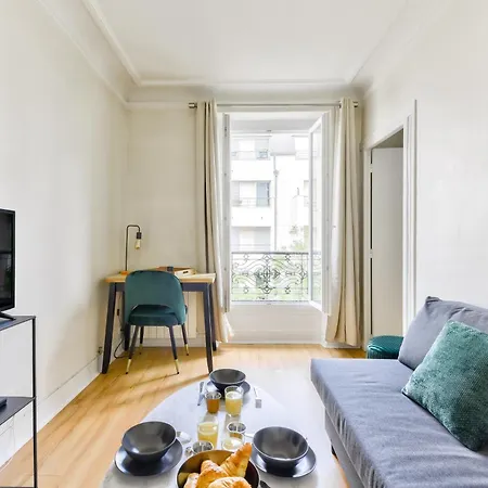 Apartment Quiet & Refurbished 1br Parisian Retreat-paris 16 *