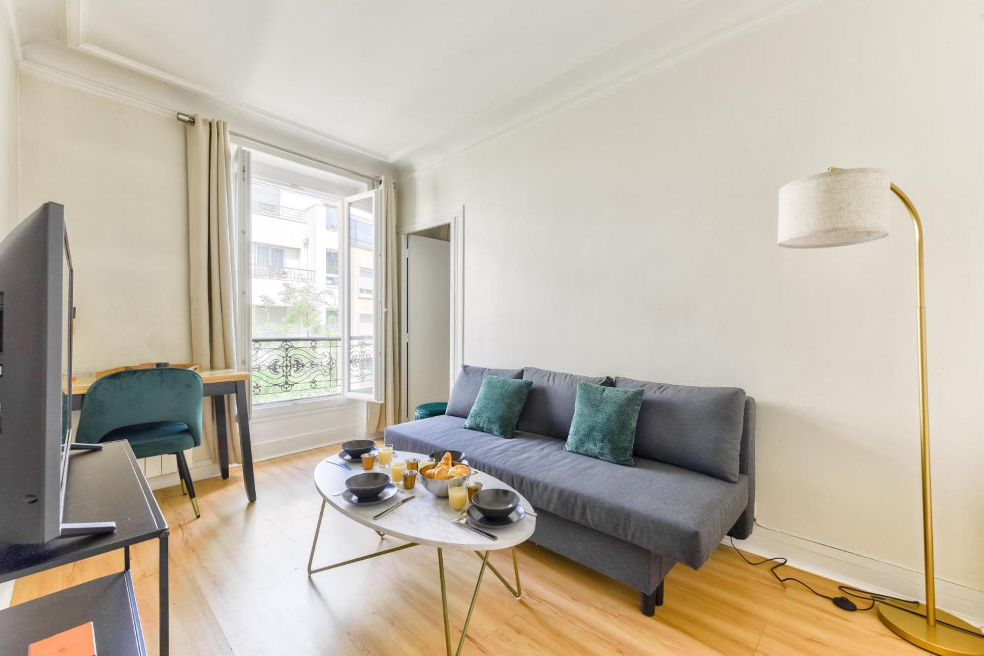 Quiet & Refurbished 1br Parisian Retreat-paris 16 Paris